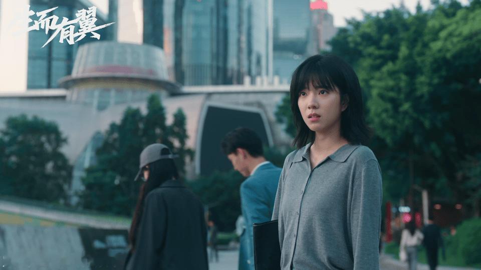 庄达菲新剧演生猛律师庄达菲领衔主演生而有翼庄达菲领衔主演生而有翼，这次演生猛律师