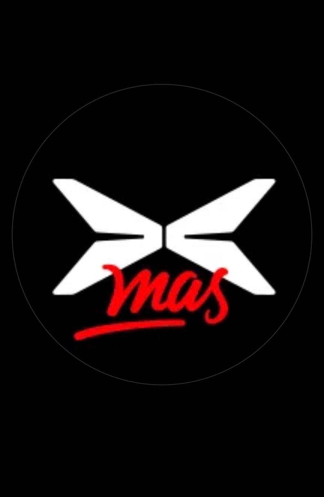 小鹏把海外平台头像改成了圣诞限定，太可爱了，就这样融入海外市场大v聊车电车出海小