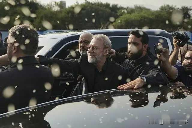 拉里贾尼暗杀细节披露
拉里贾尼是继伊朗最高领袖哈梅内伊之后，最有影响力的关键人物