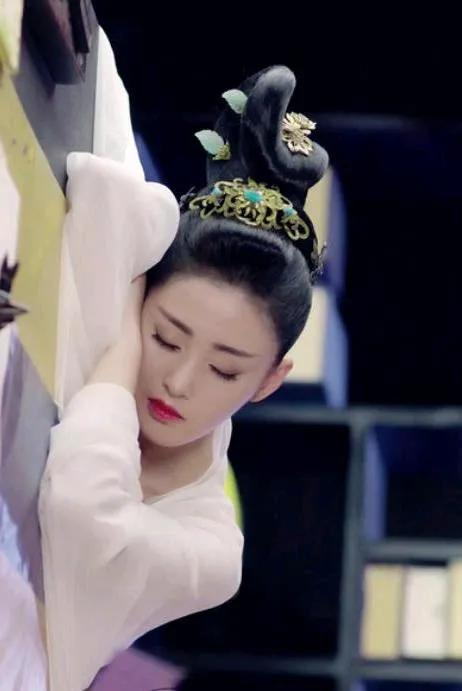 #上联：无心惊好梦，拜求下联#
上联：无心惊好梦
下联：有意惜良辰