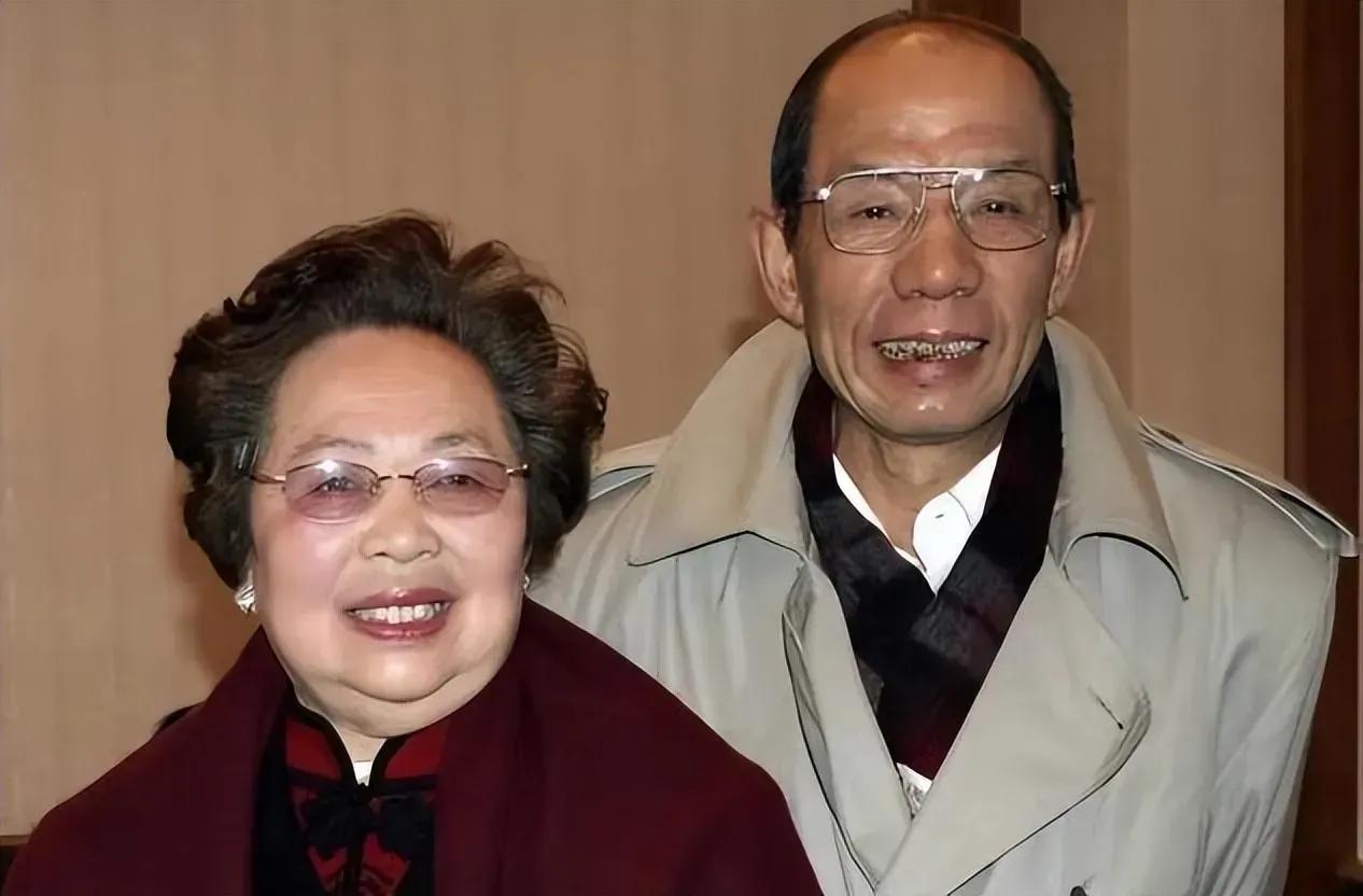 89岁魏宗万走了，最不放心的不是遗产，而是比他大6岁的老伴儿
老戏骨魏宗万先生6