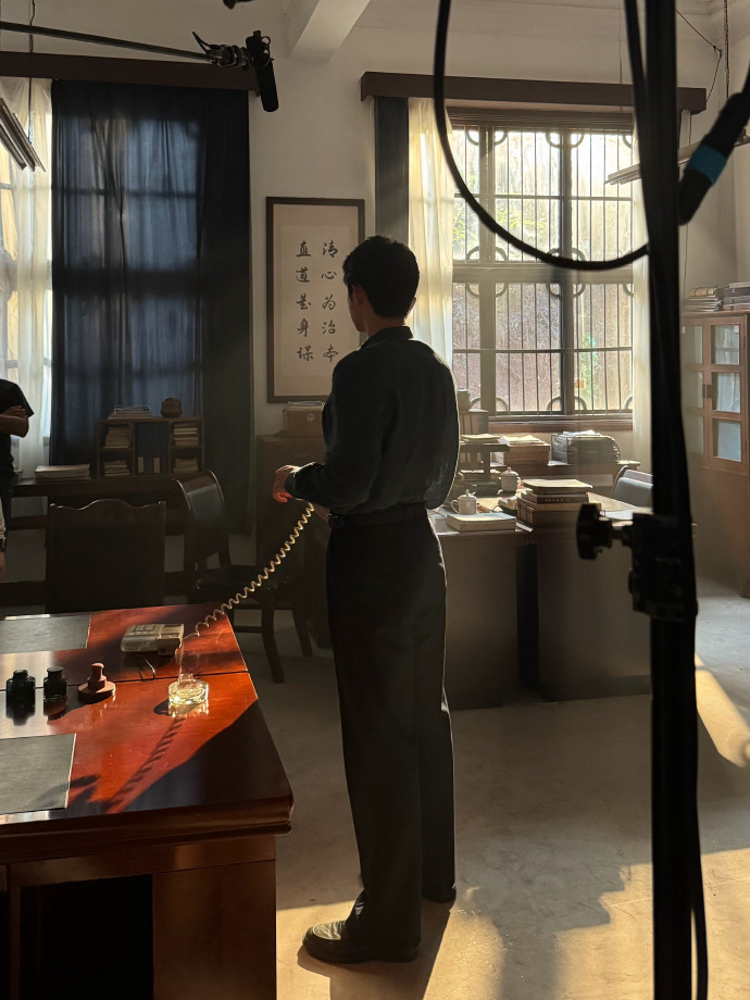 黄景瑜🐳黄景瑜重器 hjy黄景瑜陈一众 存20260821🐳发博陈一众的工作
