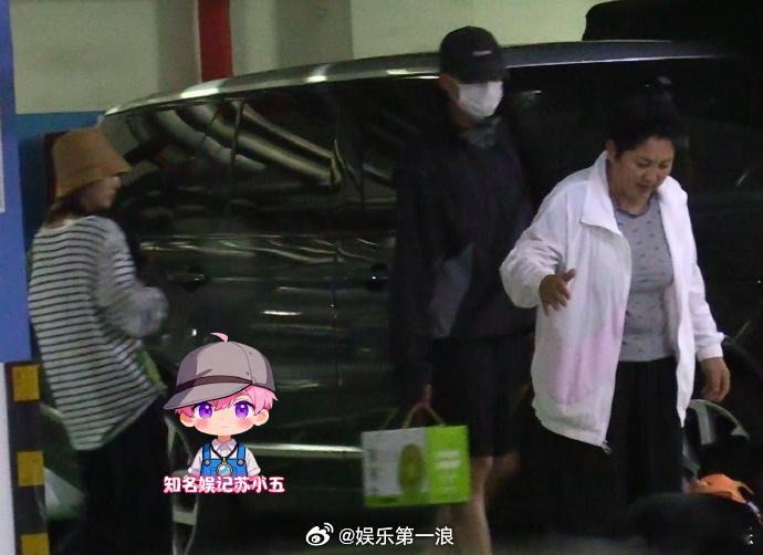 徐方舟是谁邢菲 徐方舟 ​​​ ​​​​八卦媒体曝邢菲徐方舟恋爱，男方是谁引起热