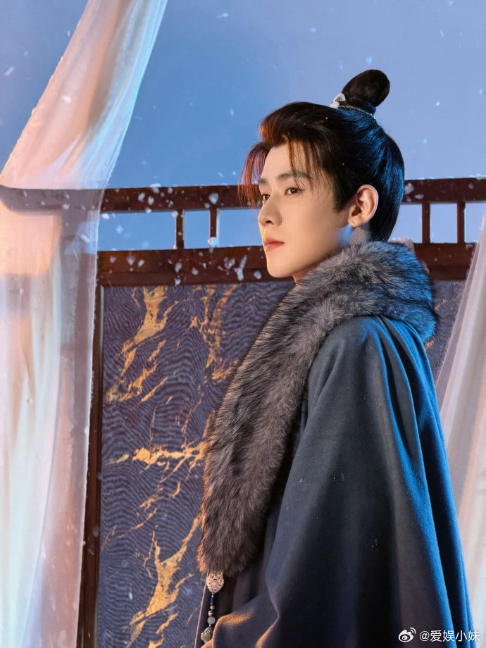 任豪的李怀安还有售后任豪发了李怀安写真组图永远为李怀安心动！任豪发布全新造型组图