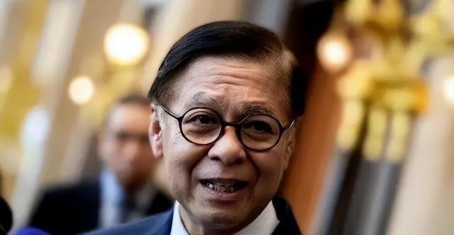 洪森以为有美国撑腰，泰国就不会对柬埔寨下狠手，结果美国出面无效，泰国毫不留情。现