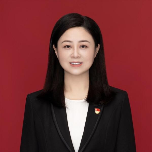 屯昌县政府特殊津贴享受者
全国目标教学研讨会优质课评比一等奖获得者
海南省先进教
