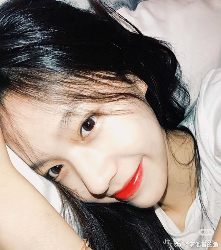 王一博 衣服核桃綦美合生日是2000.4.17吗？好像有点真实性，因为庚辰 庚辰