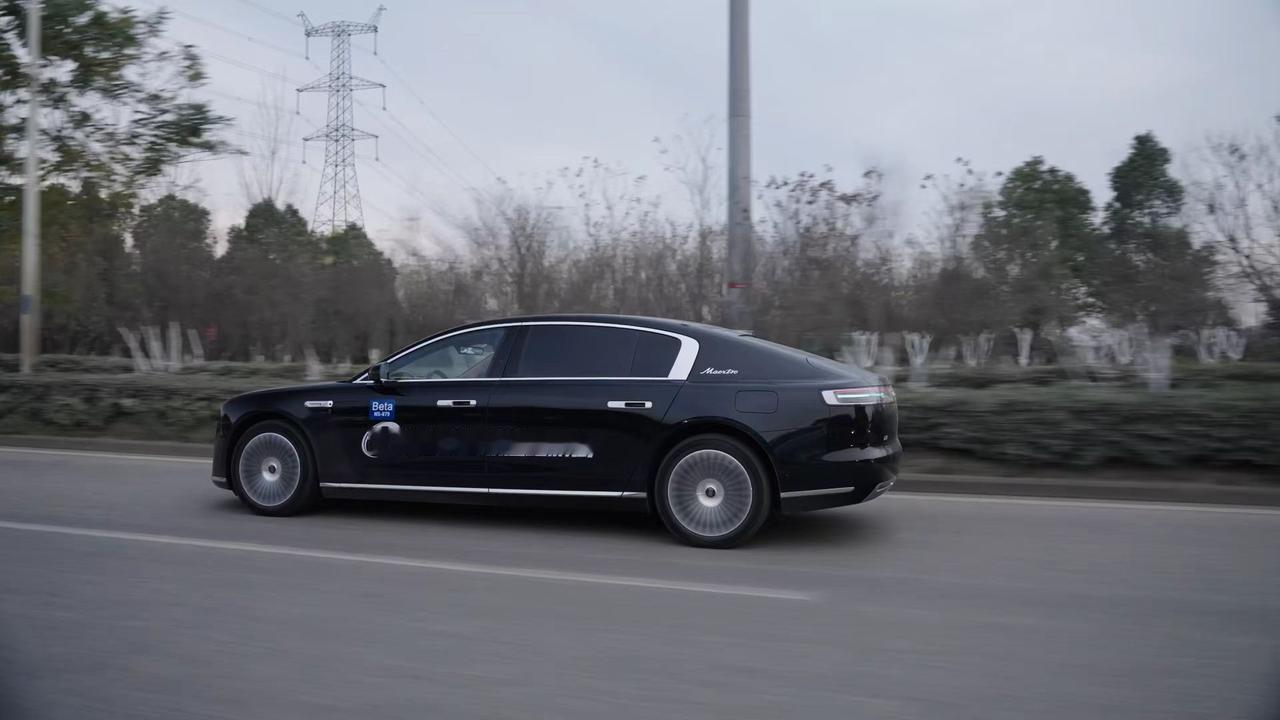 L3时代不远了？鸿蒙智行开启研发测试，安全仍是第一位
这次鸿蒙智行L3级自动驾驶