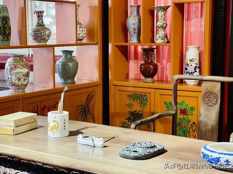 电视剧里面的男主角，不但在上海有房，还是上海最佳优秀设计师，有个妹妹，妹夫还是医