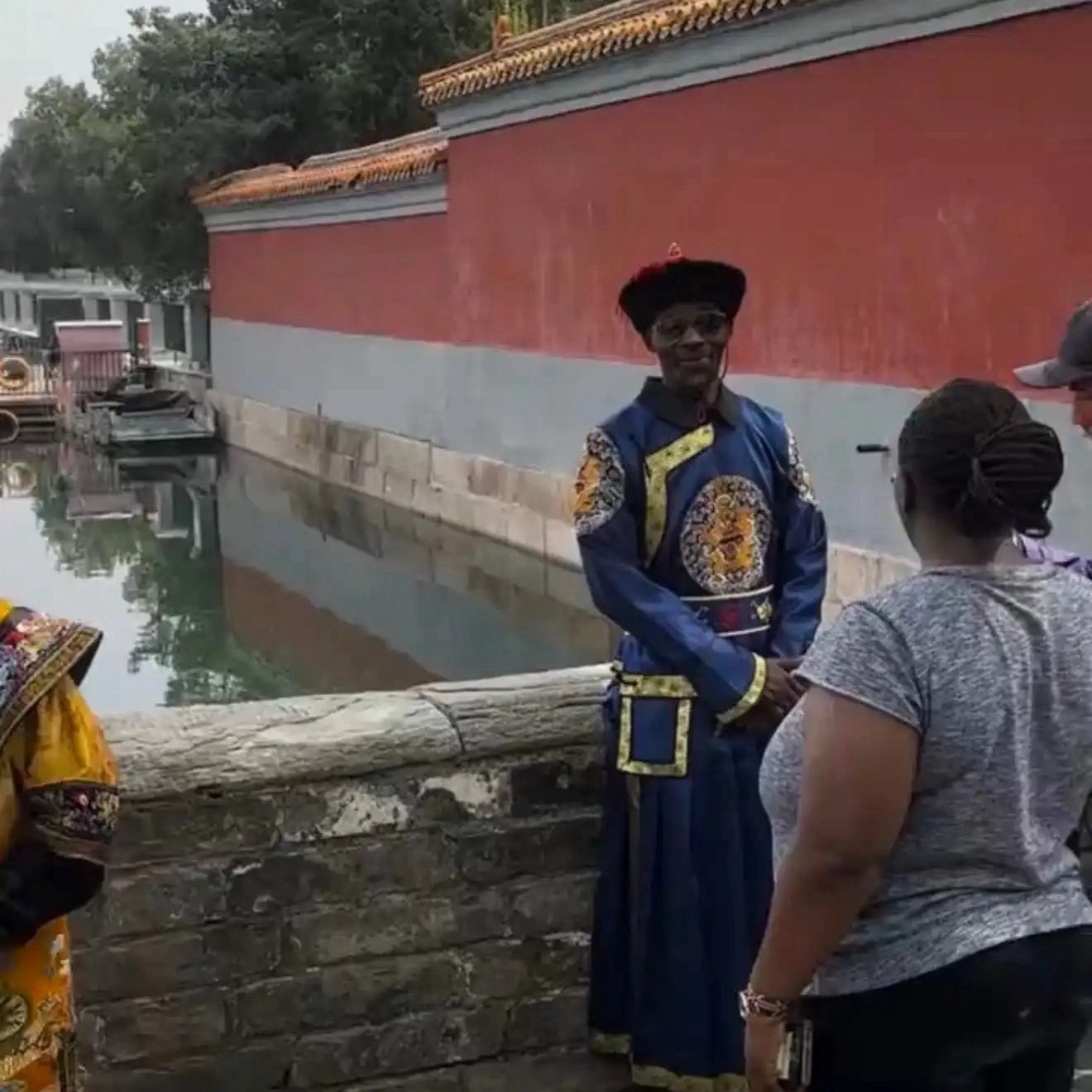 这个人在清朝肯定是第一巴图鲁 