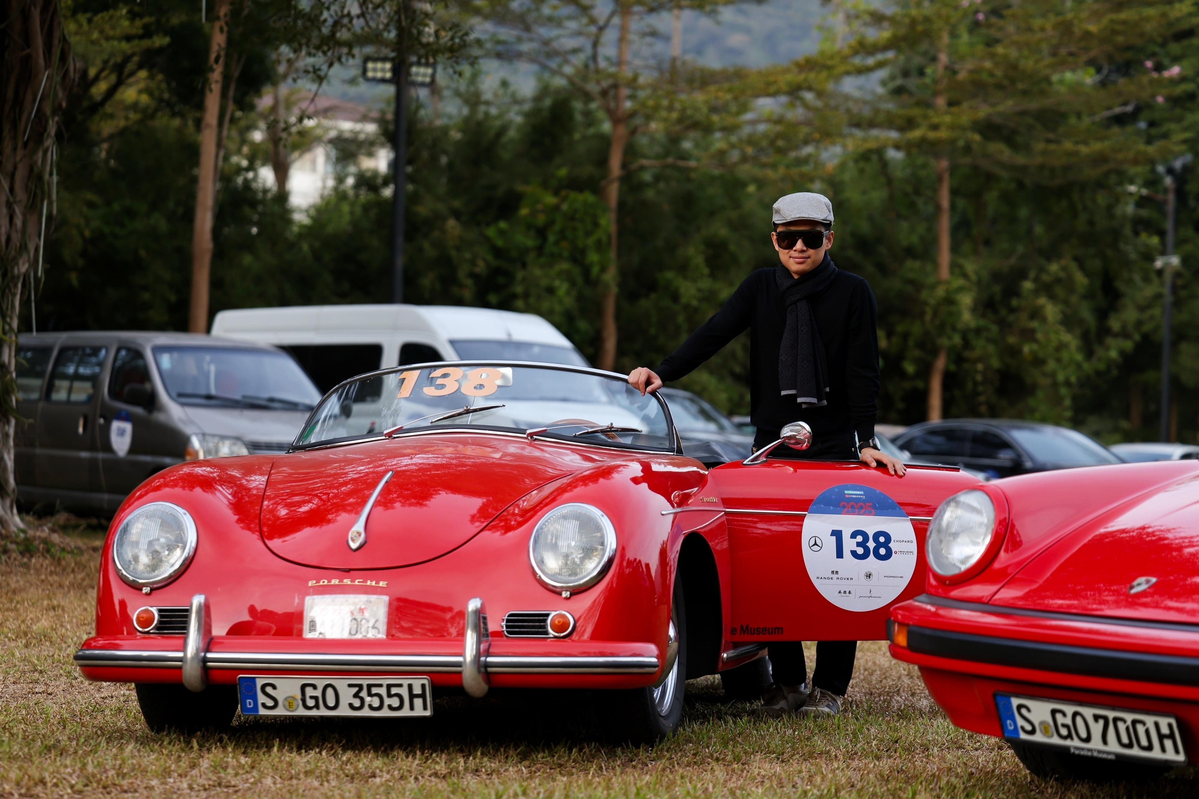 今天在中国公路驾驶了保时捷历史上第一款量产车型 356，还是1956年产的轻量化