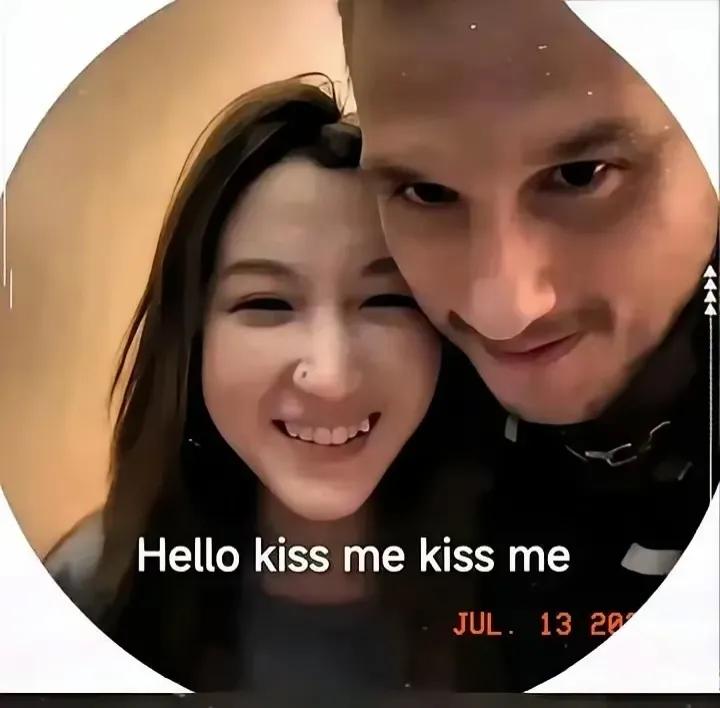 中国女孩很容易搞到手
就像一份巴西牛排一样
大连工业大学的李欣莳被开除到底冤不冤