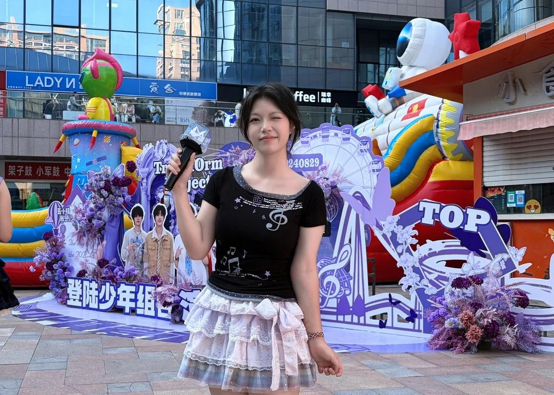 陪TOP纠缠到世界毁灭🫶🏻💜
2026.7.25
喜欢你们的第2389天