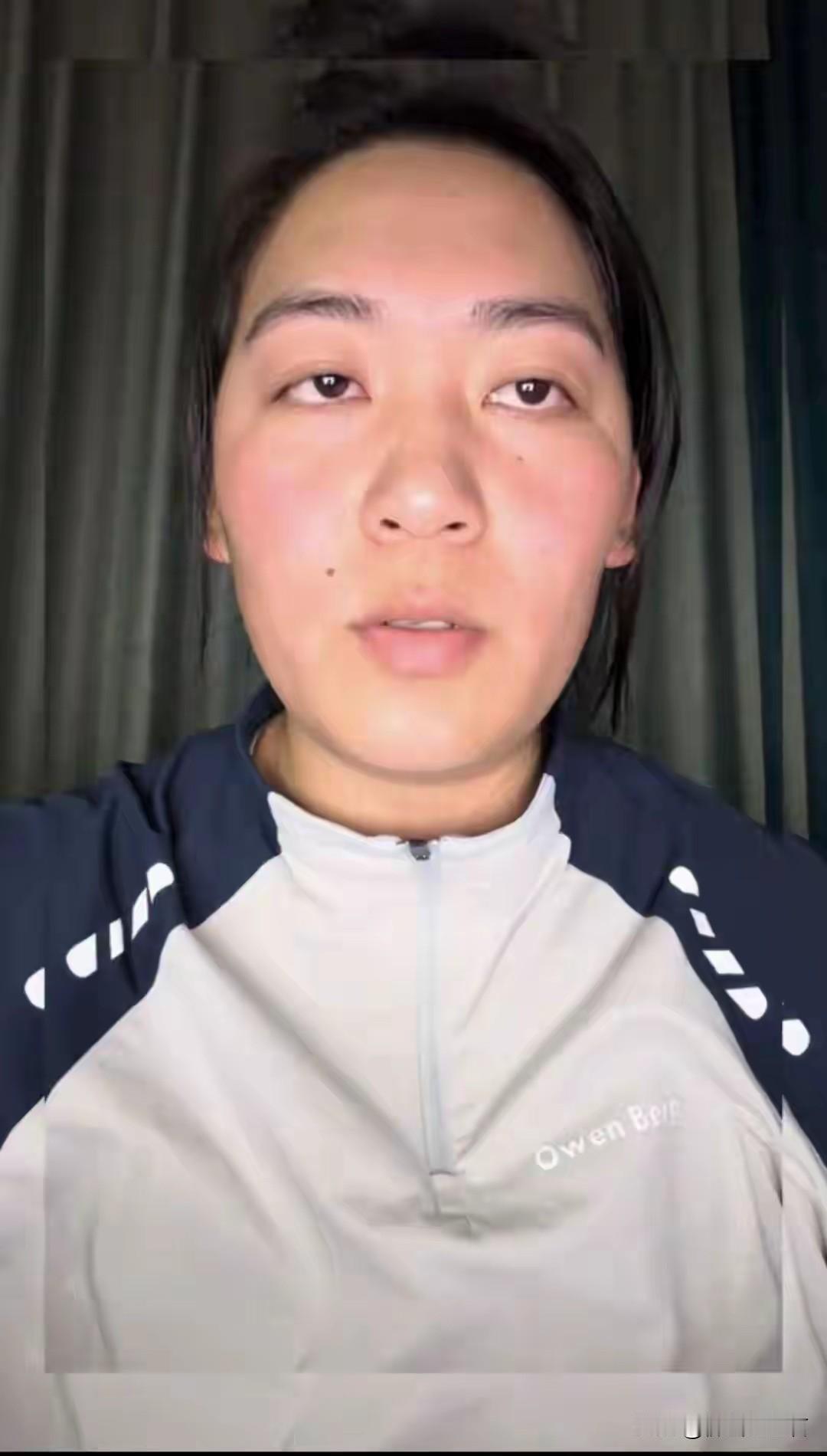 2025年这事儿可太让人关注了。2002年出生的王莉可是云南首位亚运三金得主，2