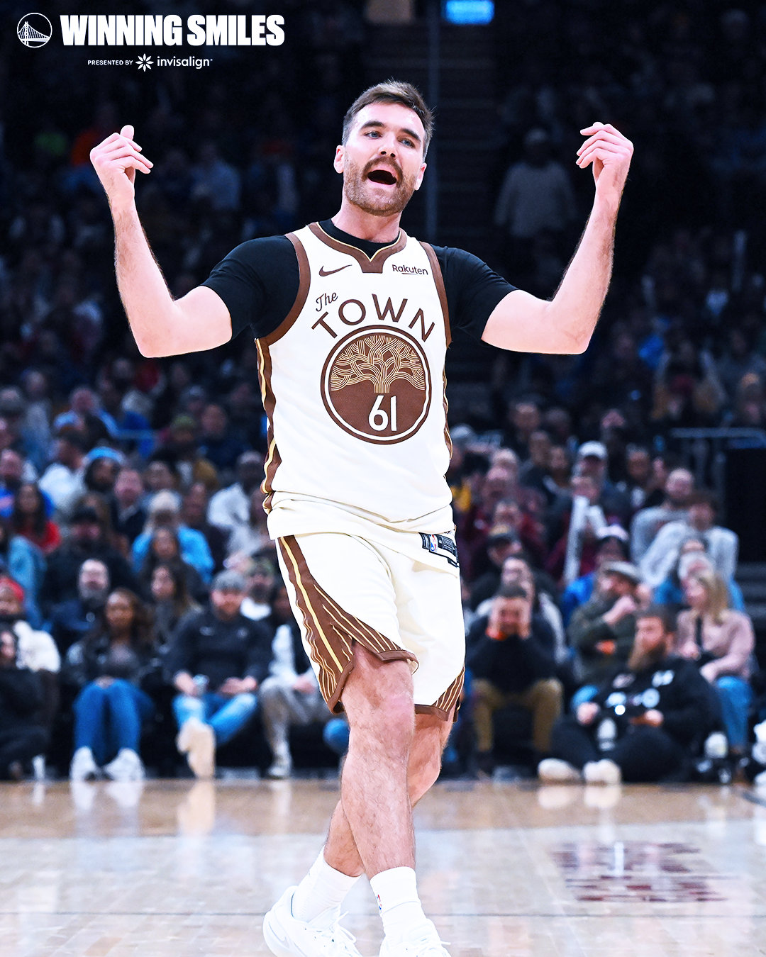 胜利的微笑送给你！WinningSmiles勇士战胜骑士