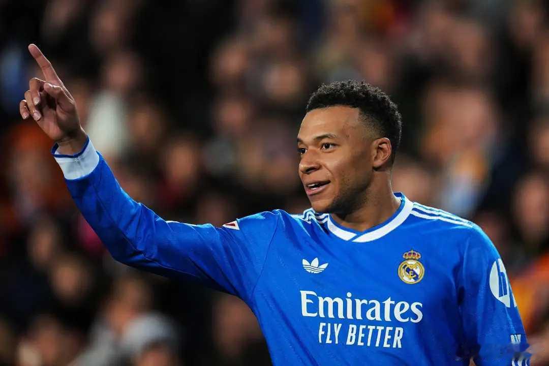 2-0！姆巴佩6战狂轰9球，皇马拒绝爆冷，西甲7连胜紧追巴萨北京时间2月9日凌晨