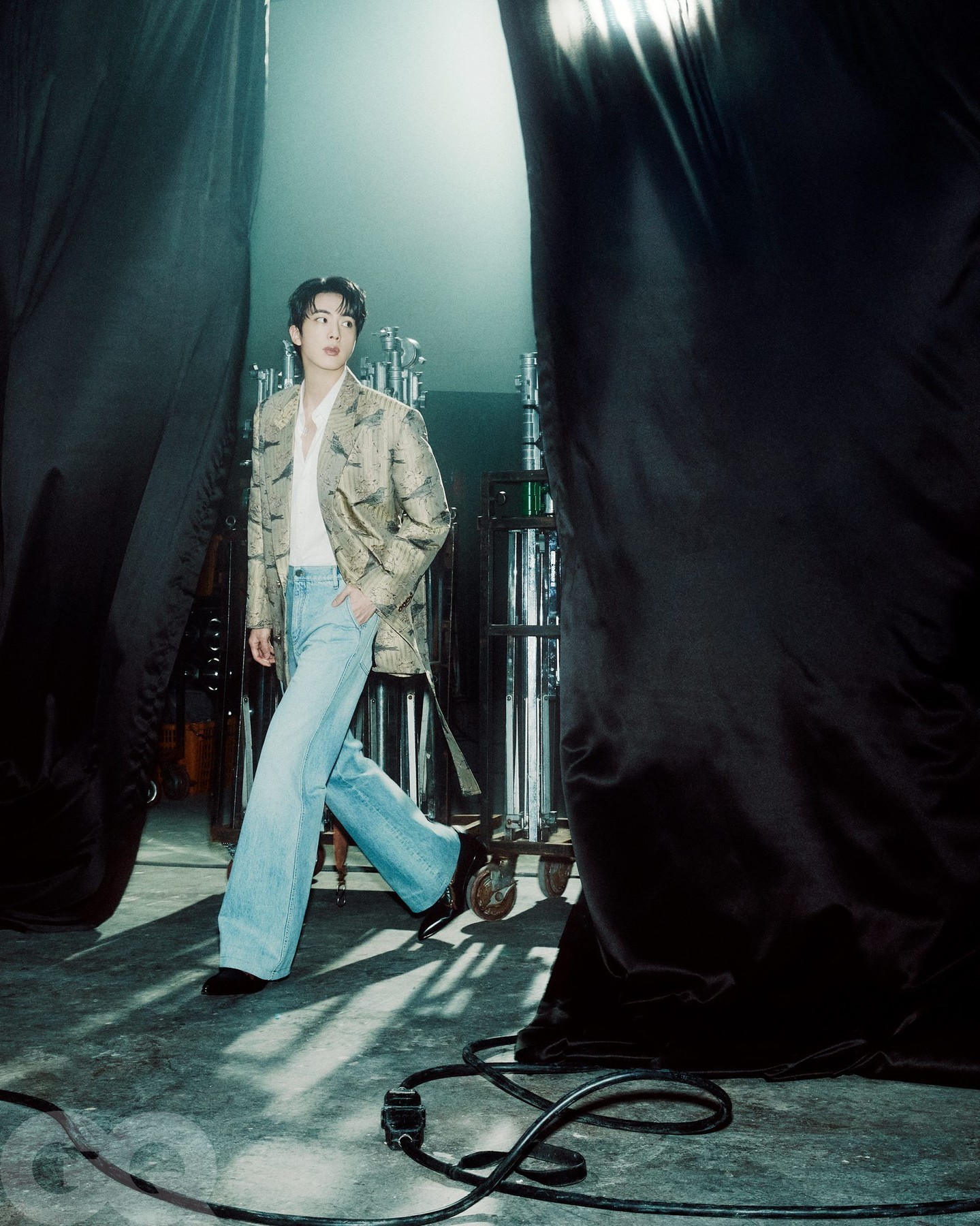 BTS全员 金南俊、金硕珍、闵玧其、郑号锡、朴智旻、金泰亨、田柾国登上美版《GQ