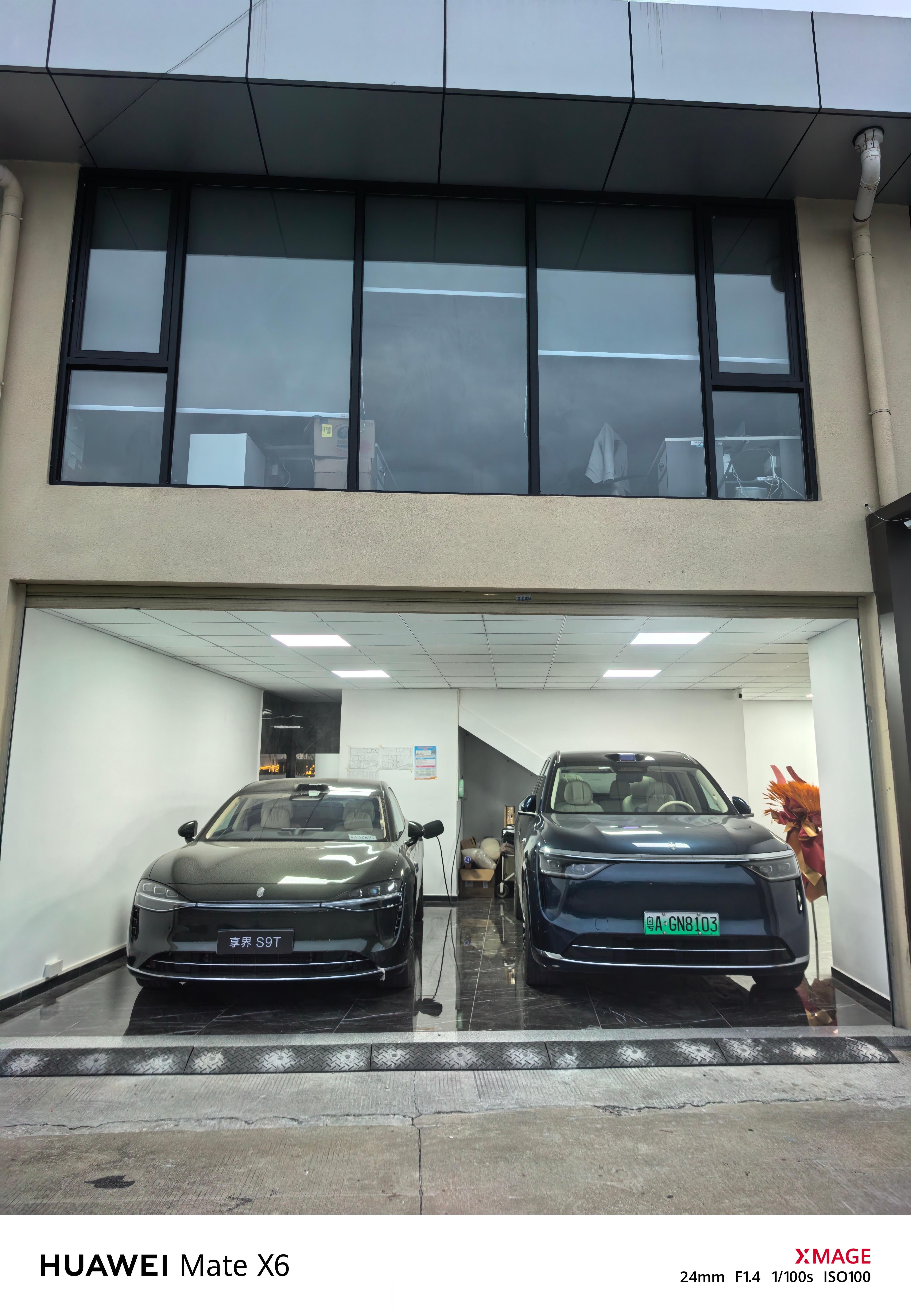 我的每辆鸿蒙智行都买了ADS包[馋嘴][馋嘴]这样不管开哪辆车出门都轻轻松松 ​