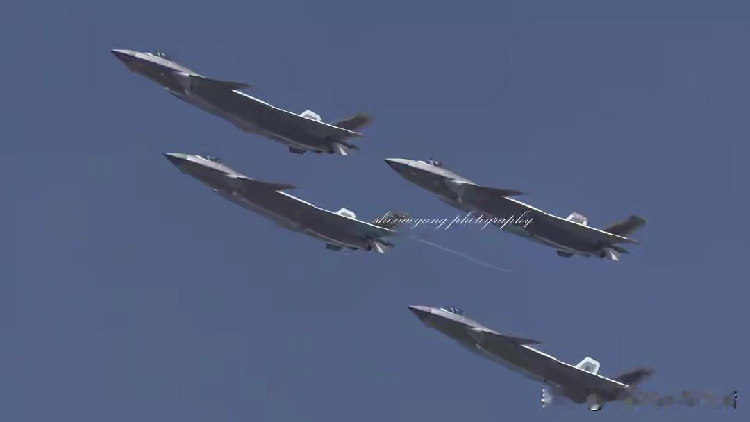 《珠海航展拒了日本？这波操作，全因高市早苗太能折腾！》
 
刚看到日本共同社的消