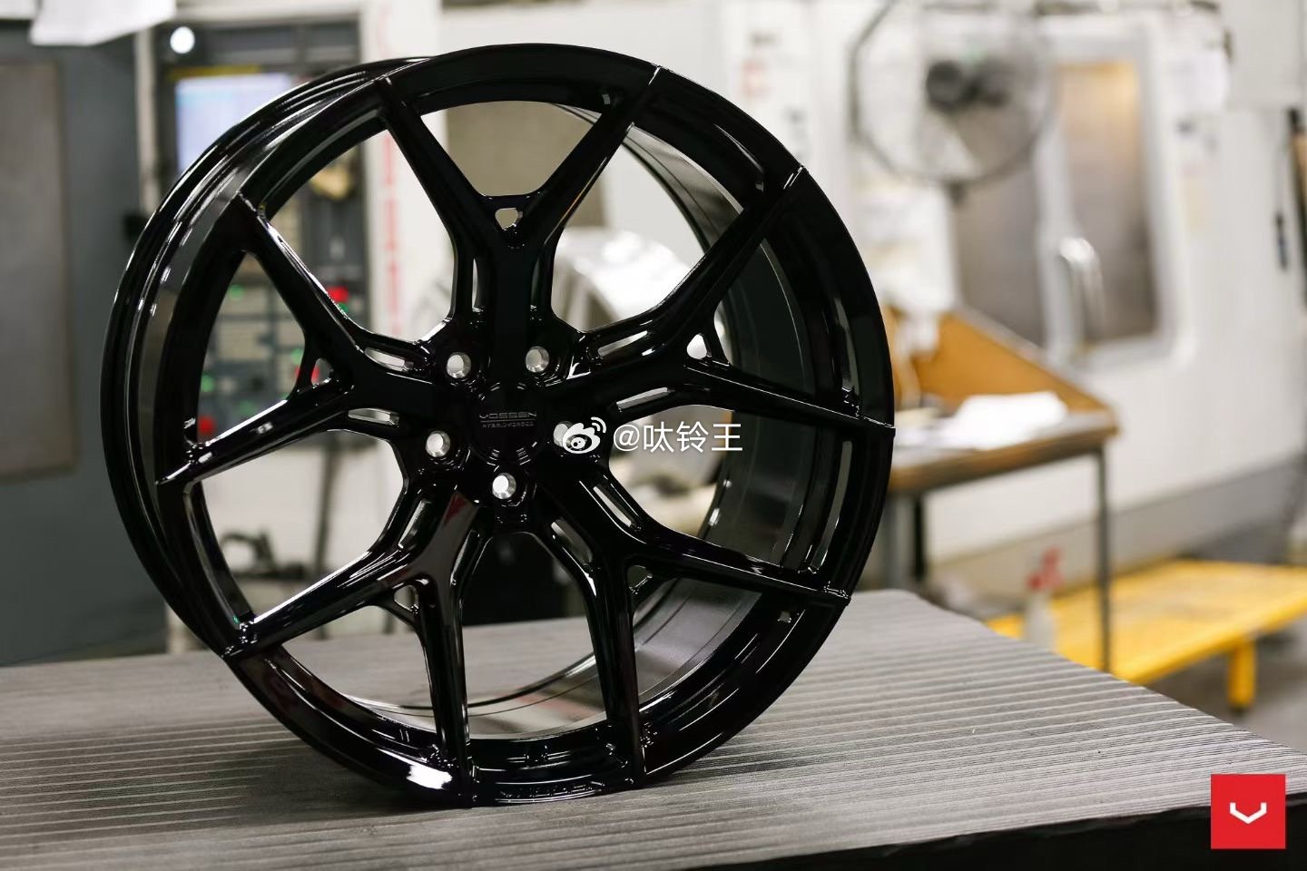 美国Vossen 奔驰G 专场轮毂款式：HFX1 HFX2 款式：HF3 HF4