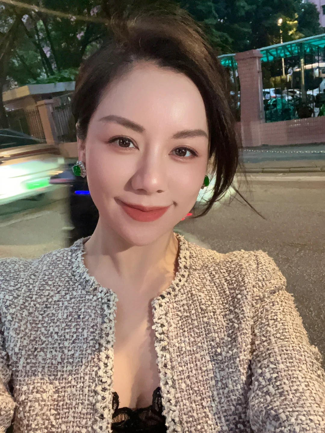 后面的祖母绿耳坠，回馈系列～