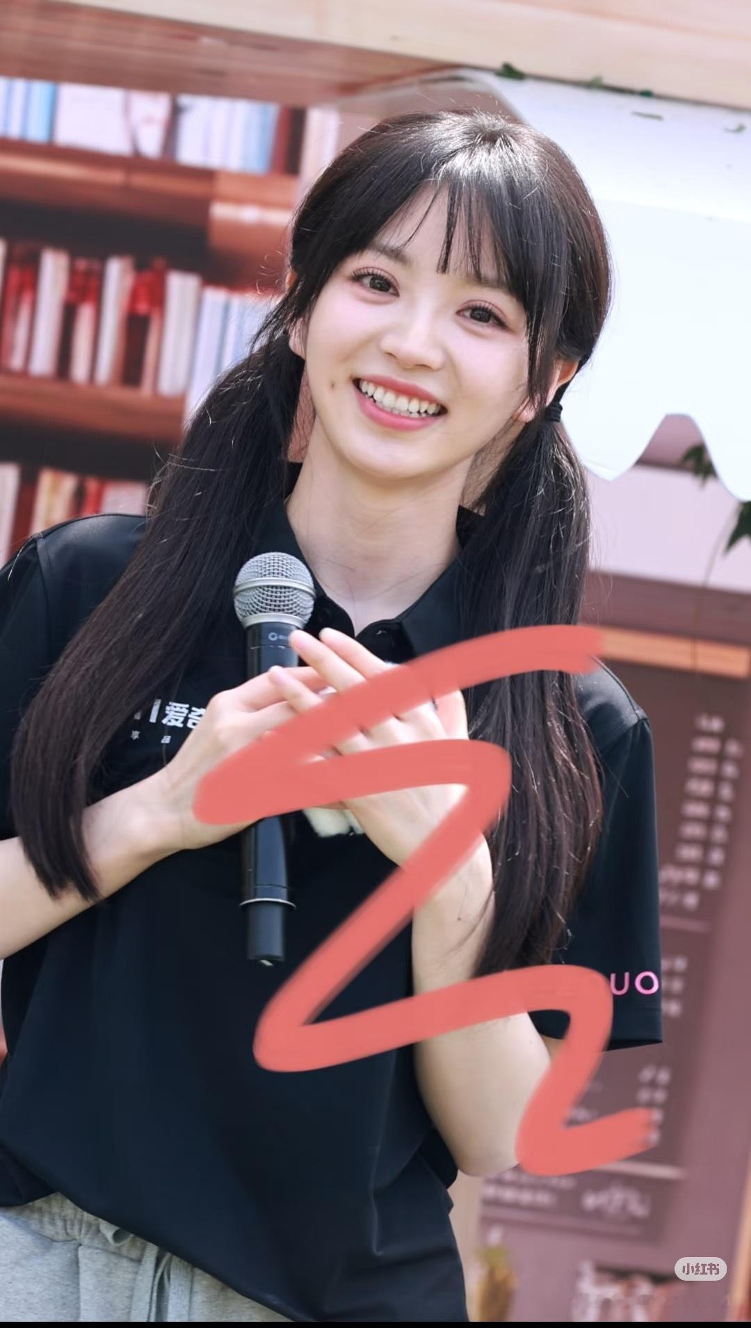 怎么这么萌 特别小兔天才女友开机田曦薇林知夏 ​​​