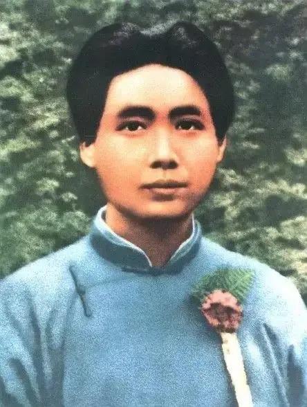 若不是母亲文七妹的支持，恐怕毛主席就成了米店老板，而不是后来的伟大领袖。
 
麻