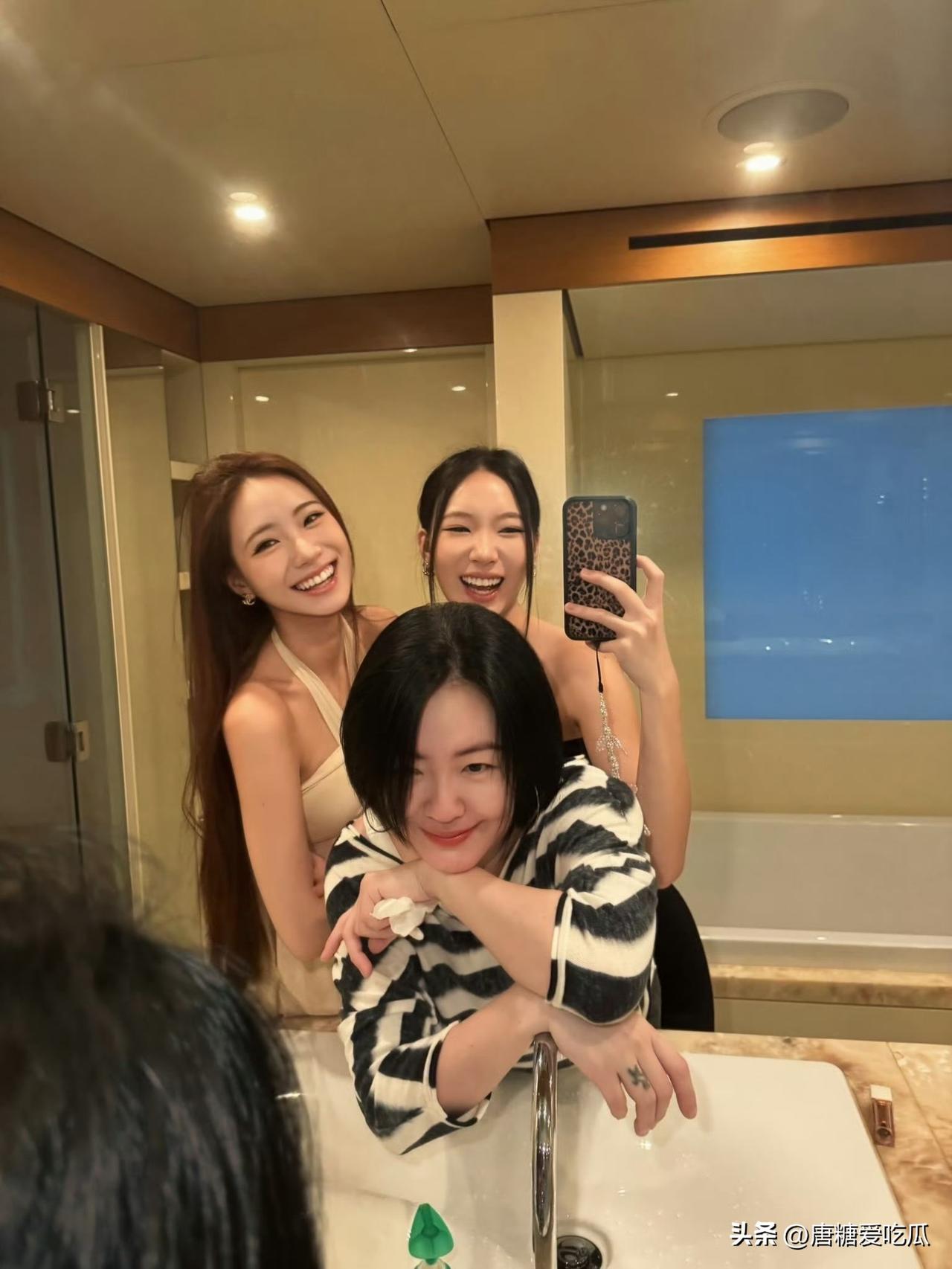 小s的教育观
真的给有女儿的家长们提了个醒
那就是少打压多鼓励，小s到哪里都要强
