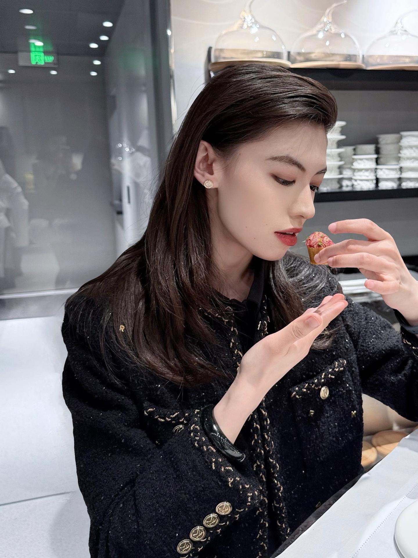 像我这样的人 就是会有人前仆后继来爱我