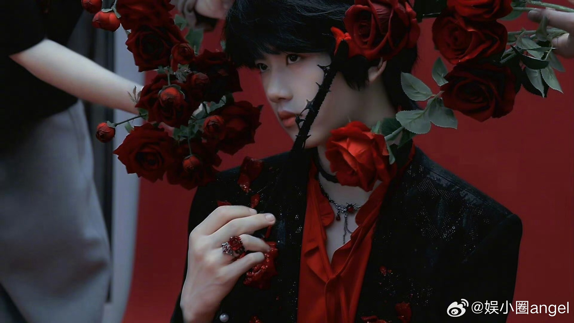 张函瑞奔跑四拍摄花絮这个张函瑞真的帅呆了张函瑞