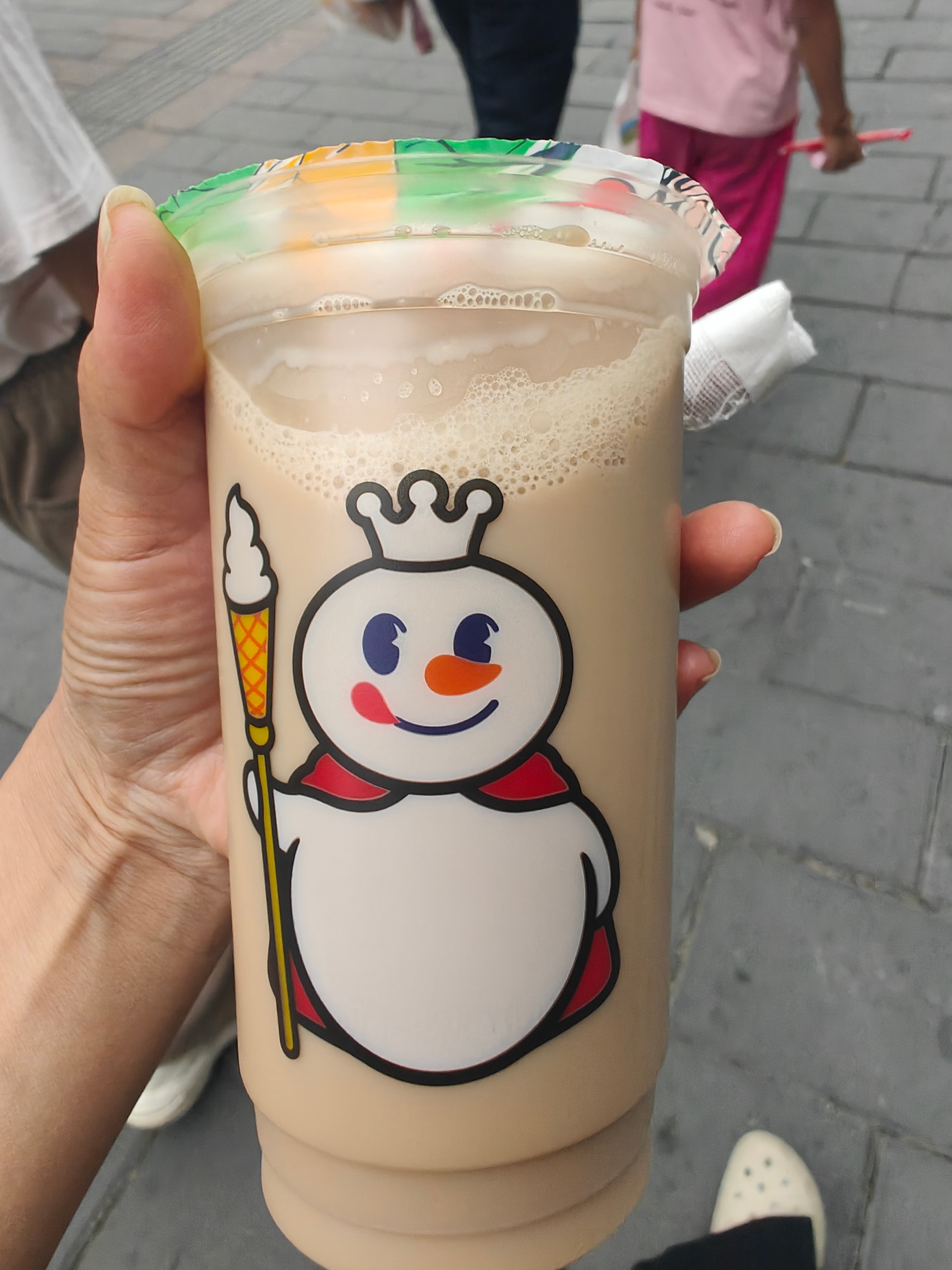 秋天的第一杯奶茶 