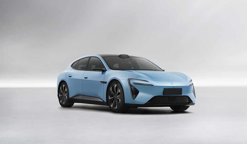 工信部第404批新车目录之阿维塔06T，造型夯爆了，在保时捷/路虎类似物大乱斗时