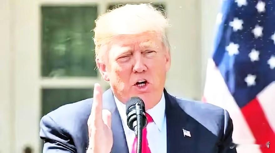 中美两国突然都悟到了：
美国发现，只要甩开中国，它就能满世界薅羊毛，谁不服就收拾