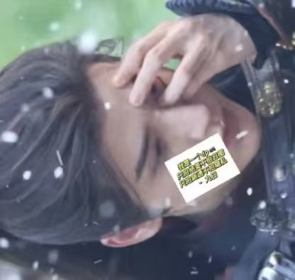 王弘毅脸被划伤了王弘毅脸被群演划伤了妈呀，这么严重？！ 