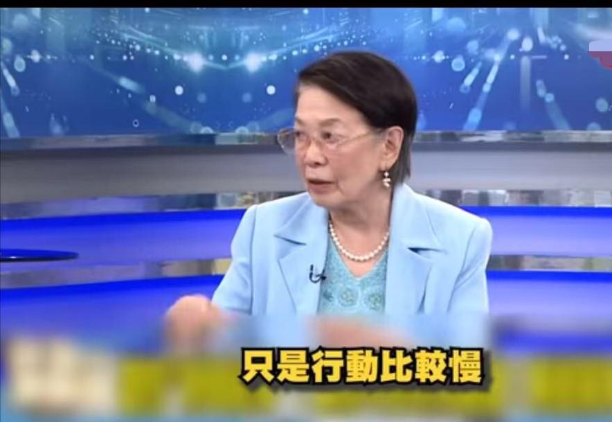 郑佩芬在某档节目中透露：“有一位和周美青私交甚笃的女士提及，马并未严重失智，只是