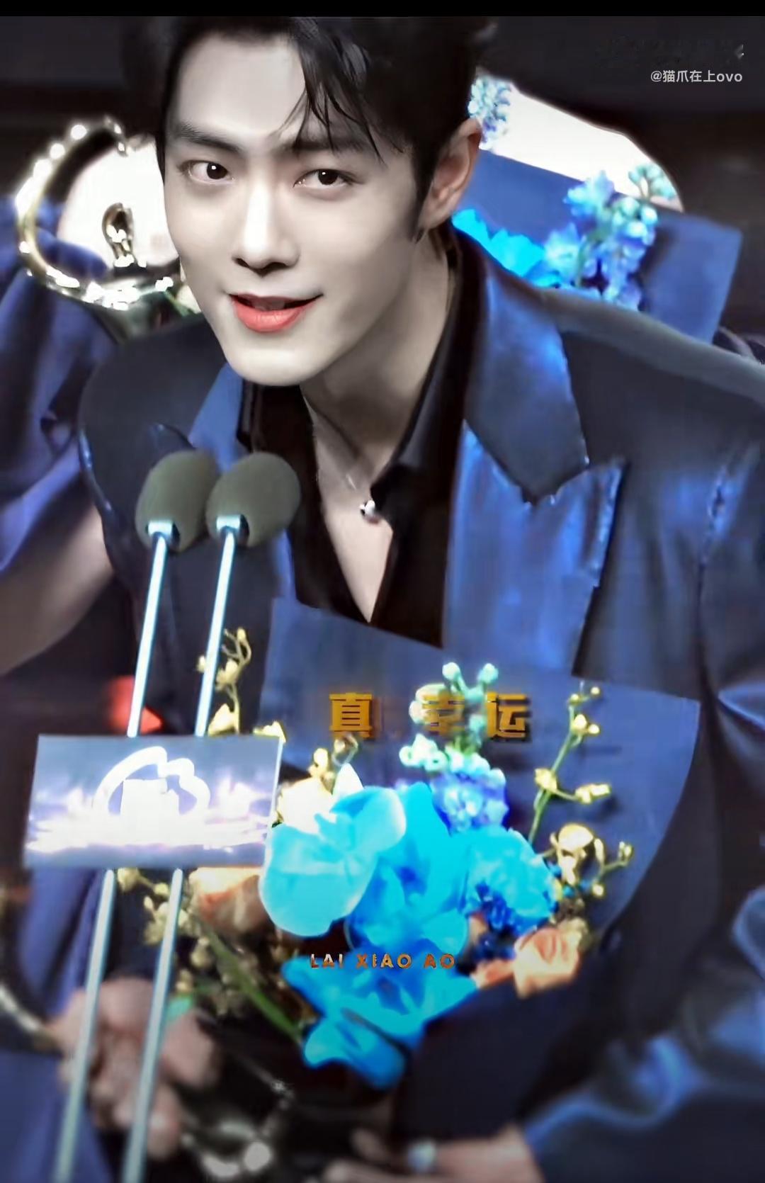 微博之夜最戳人的瞬间！肖战一句话直接破防
 
微博之夜看了那么多名场面，最触动我