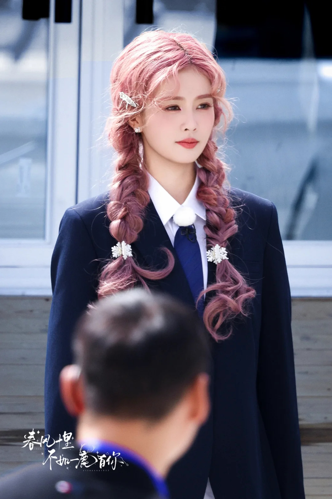 一堆人凑不出一个黑头，但白鹿一个人有一大堆黑粉头子。奔跑吧五颜六色的头发 ​​​