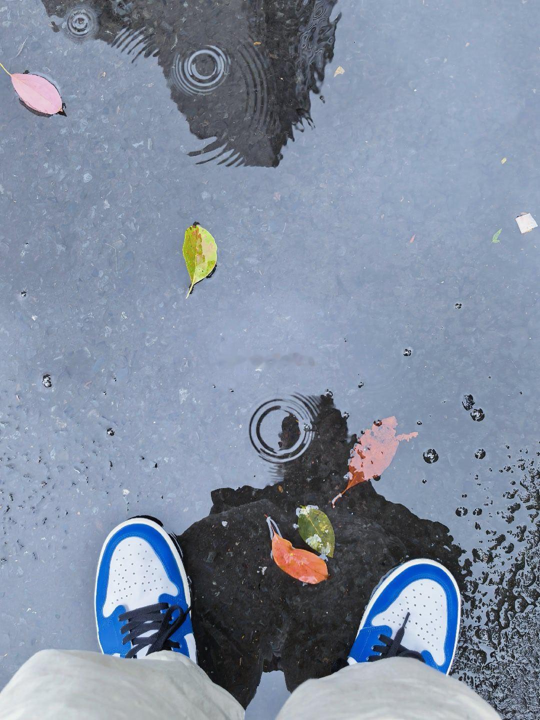 下雨天☔🌧吃个🥘火锅 ​​​