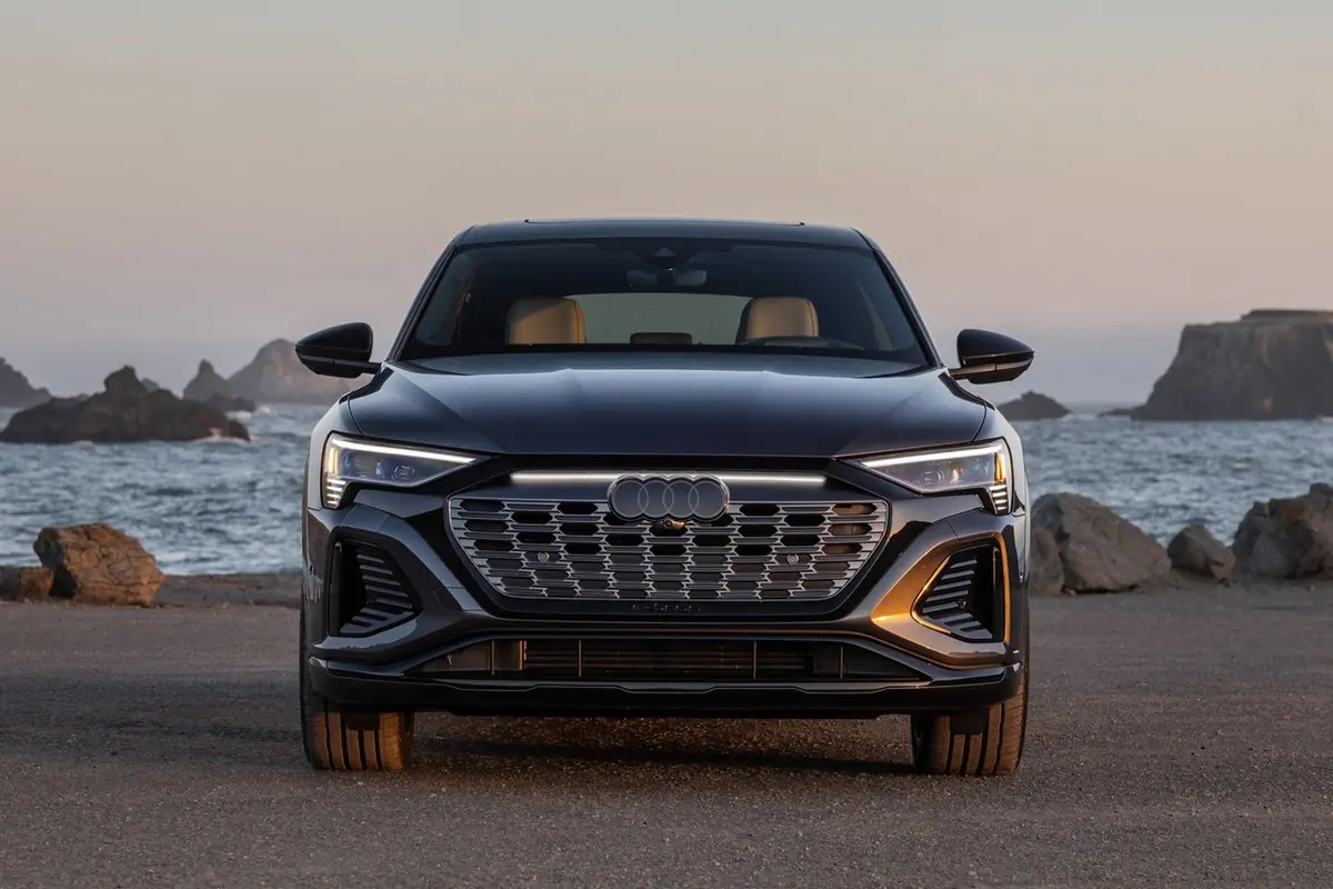 奥迪Q8 Sportback e-tron 