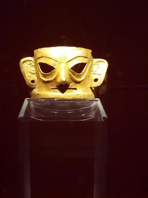 古代的“成都”有多大? 古代的“成都”面积可不小。它作为古蜀文明的摇篮，总面积超