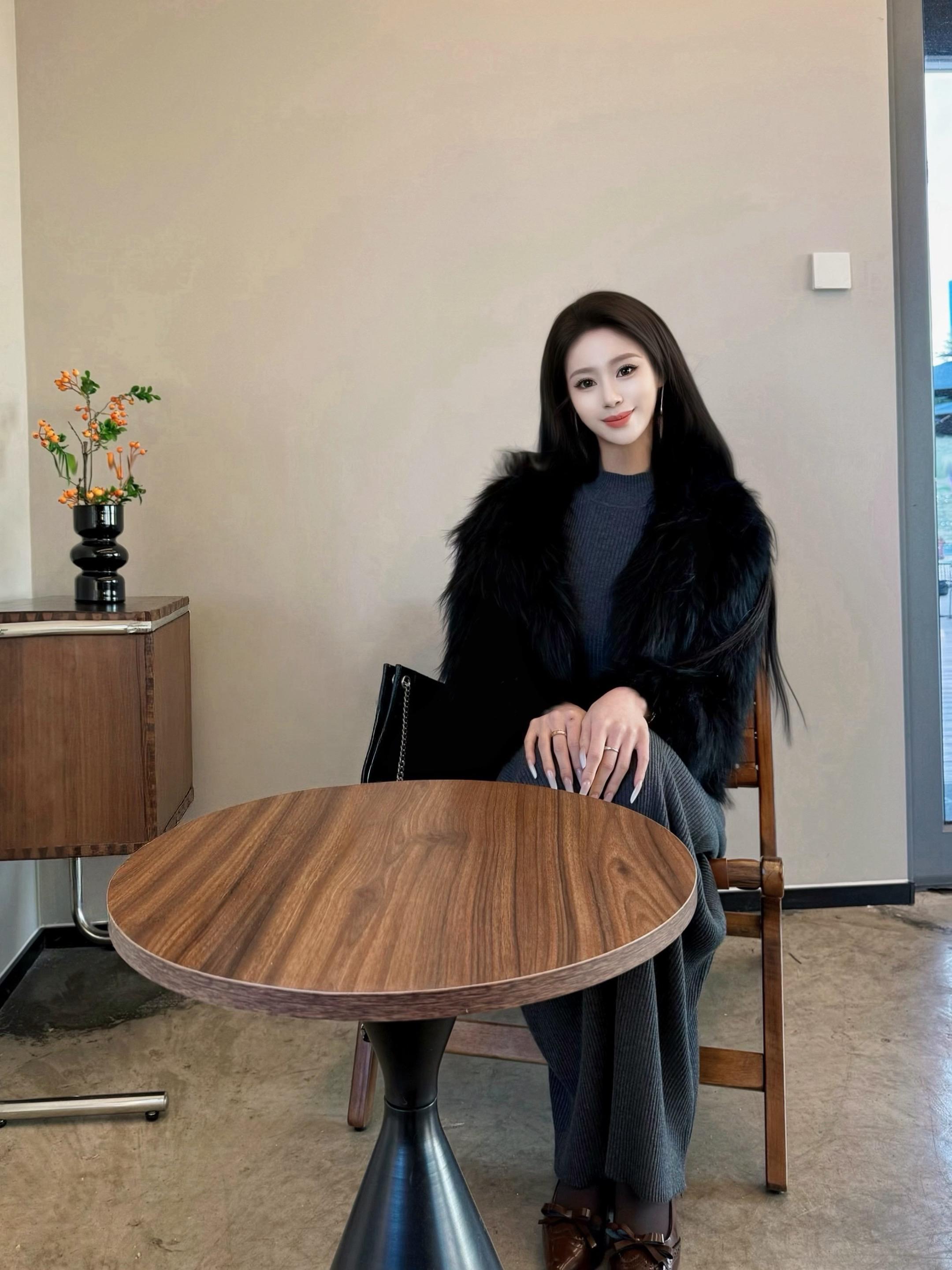 全世界的水都会重逢，北冰洋与尼罗河会在湿云里交融。