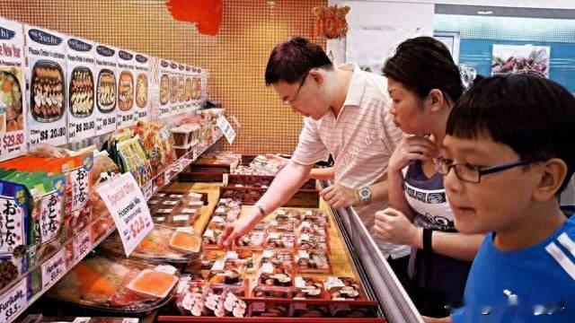 胖东来年赚过亿，偏要关店走