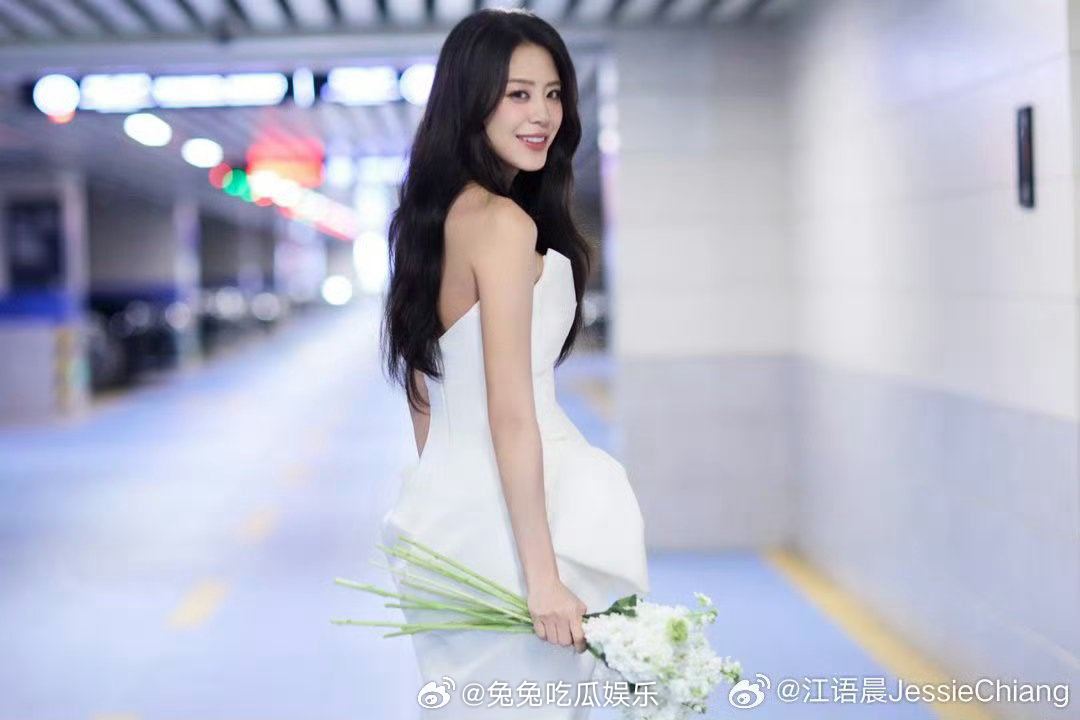 江语晨说才刚离婚别这样  江语晨被叫老婆后的反应：才刚离婚、别这样