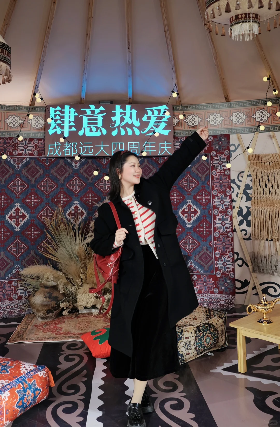 wk…成都逛个商场等于飞了一趟新疆！！