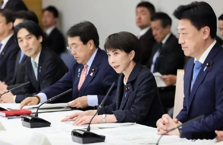 令日本没有想到的是，美国竟然在4月30日这天连续两次找中国沟通交流，并且当场给出