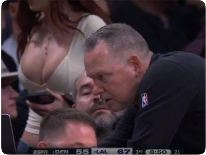 没别的，就是有点想念马龙教练了我的观赛搭子NBA[超话] ​​​