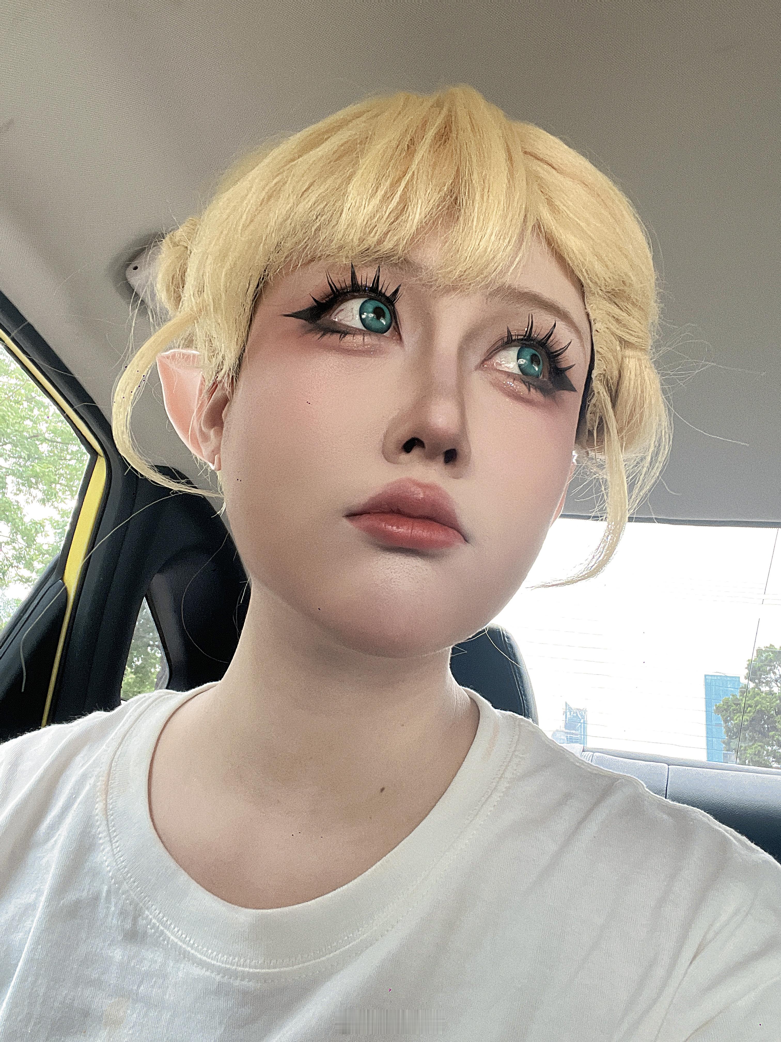 说着不来不来……🙂‍↕️*在咖啡店，不进场，随缘逮我～  ​​​