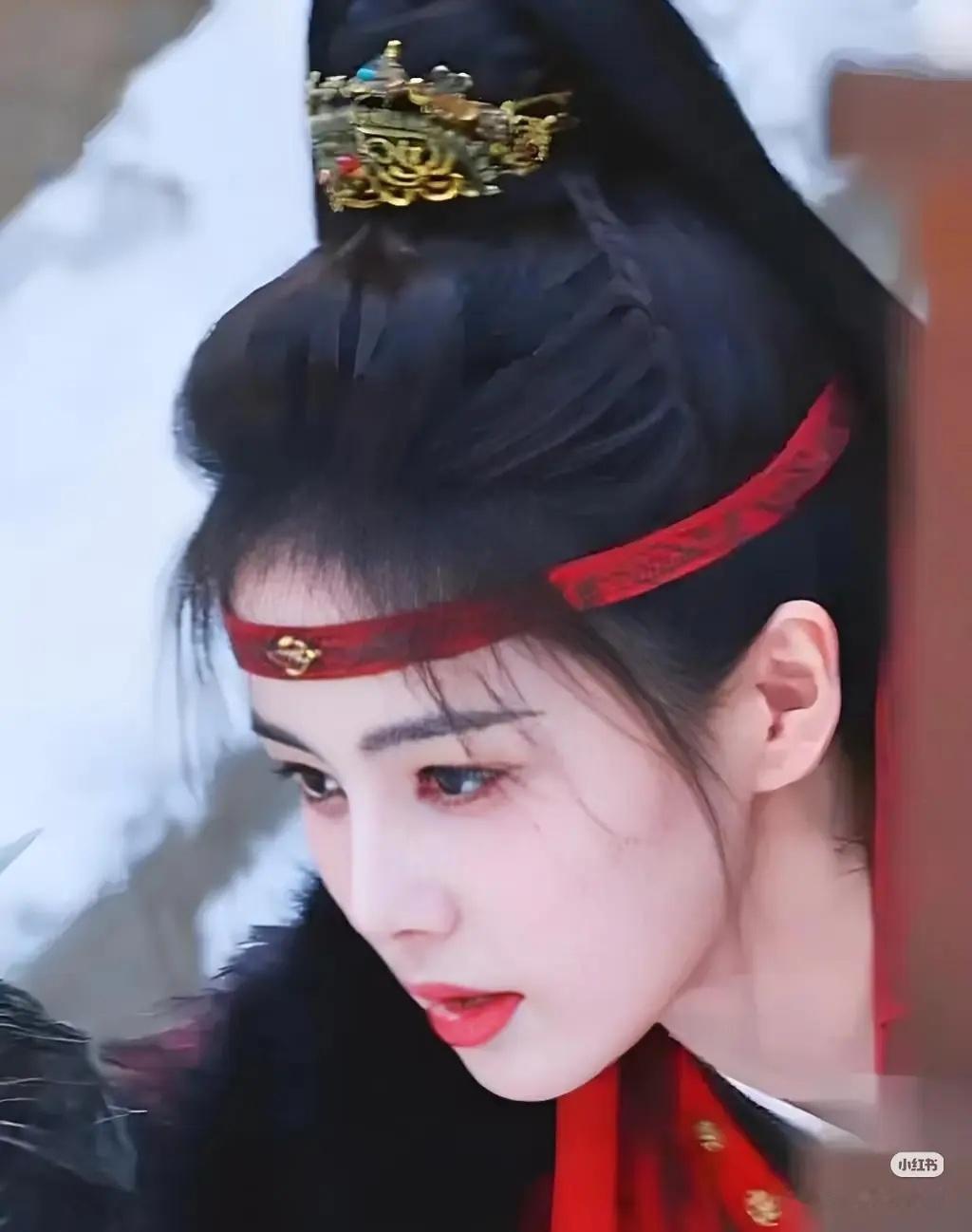 白鹿真的好英气 好期待这个唐宫奇案之青雾风鸣🥹🤲🏻期待李佩仪☺️ 