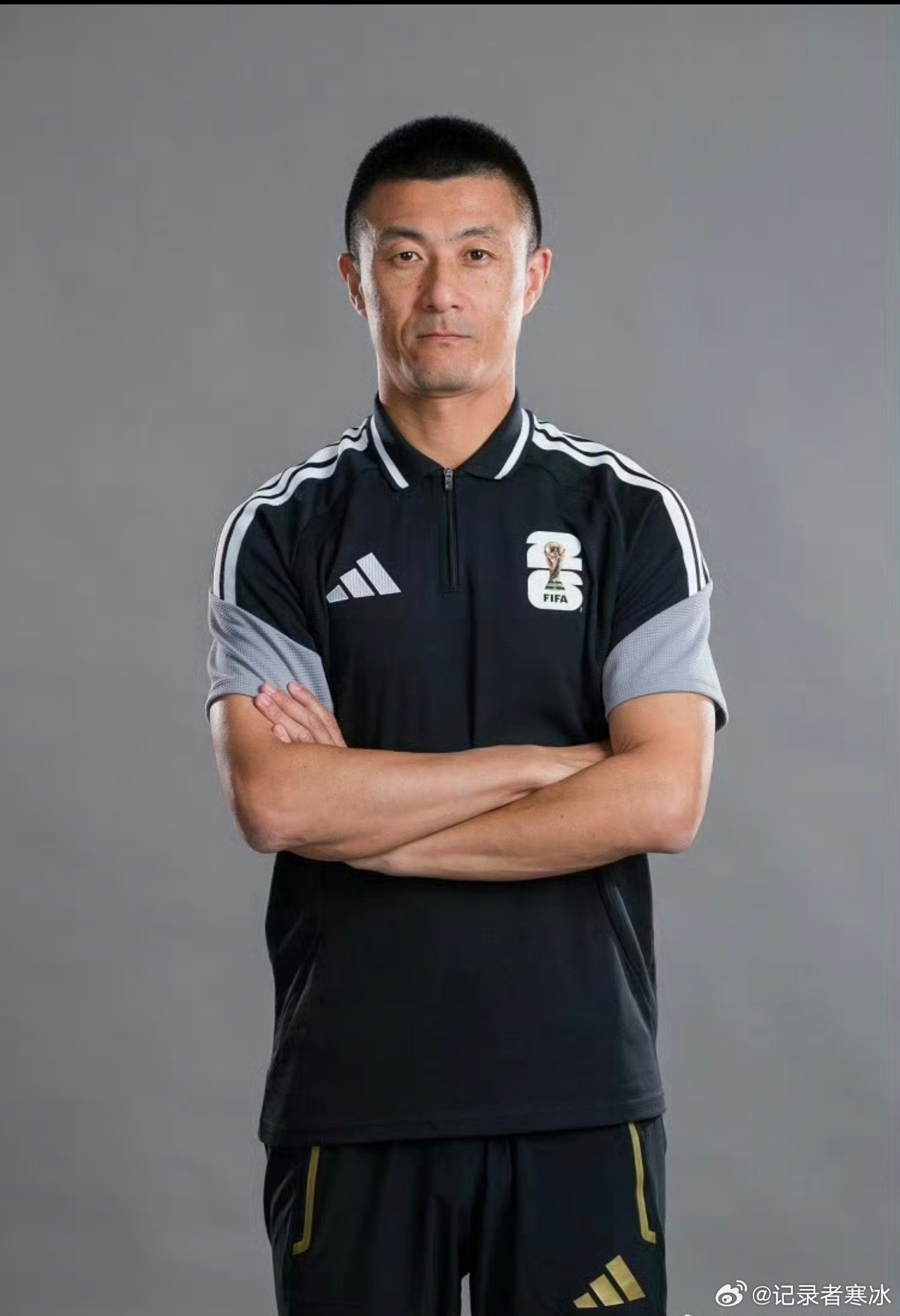 中国裁判世界杯首秀 世界杯没有中国队，中超外援也只有朴镇燮1人，中国球迷的注意力