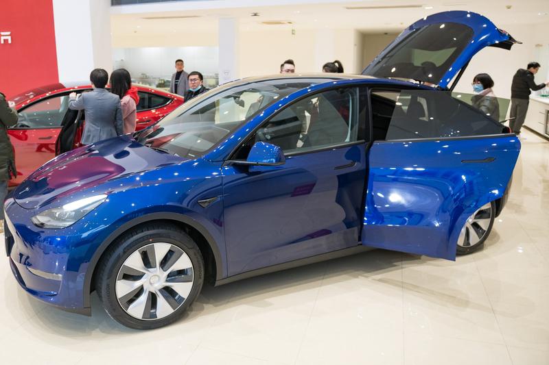 问界M5和特斯拉Model Y该如何选择？

2025款的特斯拉Model Y在
